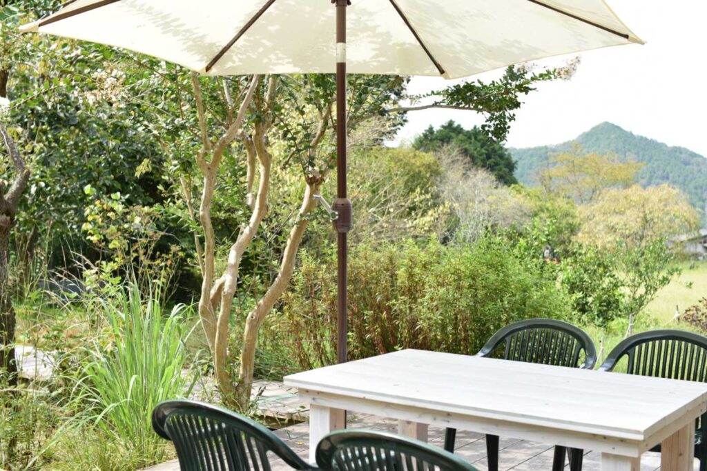 かもめ食堂のテラス席